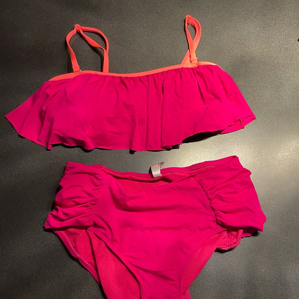Pink bikini never worn!
